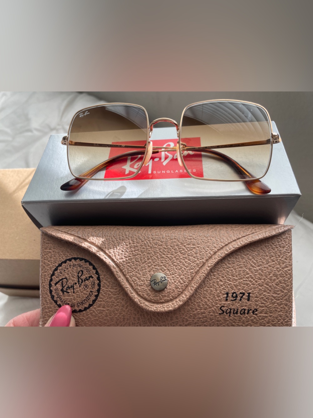 Ray-Ban 1971 Gold Metal Frame Sunglasses with Brown Lenses - Worn Once!